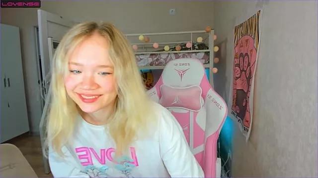 Try our streaming cams variety and talk on a personal level with our adorable girls streamers, showing off their bountiful shapes and dildos.