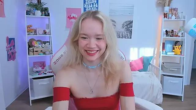 Try our streaming cams variety and talk on a personal level with our adorable girls streamers, showing off their bountiful shapes and dildos.