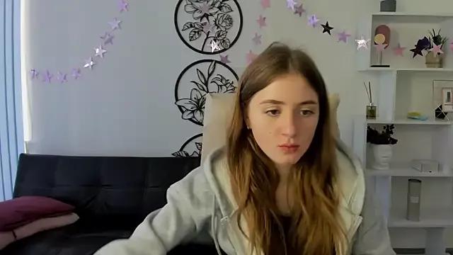LilyHaart from StripChat