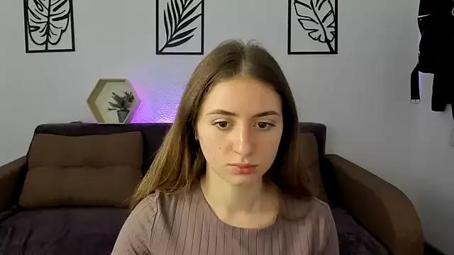 LilyHaart from StripChat