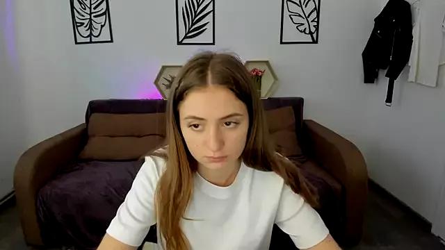 LilyHaart from StripChat