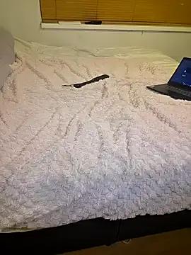 lilylove27 from StripChat is Freechat