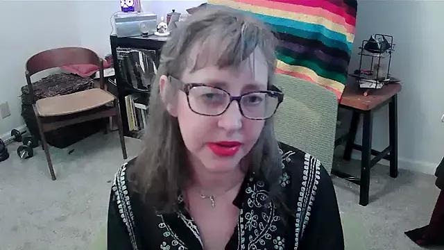 LilyLuscious from StripChat