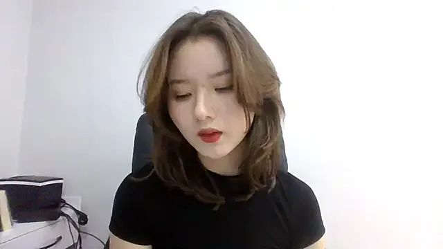 LilysTaylor from StripChat is Freechat