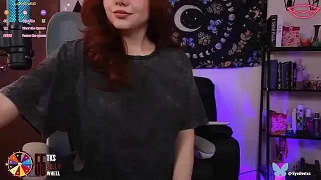 Try our streaming cams variety and talk on a personal level with our adorable girls streamers, showing off their bountiful shapes and dildos.