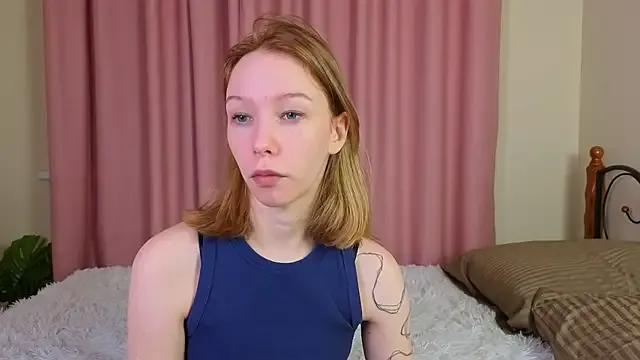 LilyVoise from StripChat