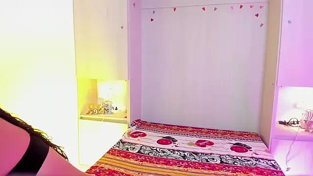 LilyWhitney from StripChat is Freechat
