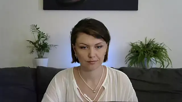 LilyWoman on StripChat 
