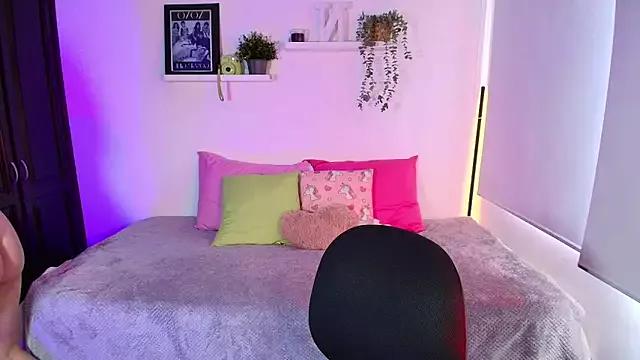 lilyy_evanss from StripChat is Freechat