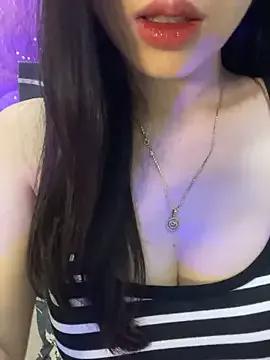 Lin_baby from StripChat