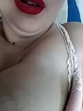 LINA-DALOUA from StripChat is Freechat