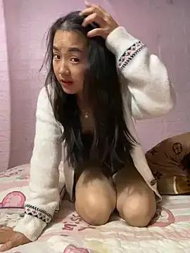 Lina-sexyy from StripChat is Freechat