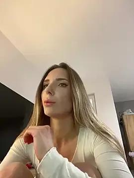 LINA_ALL_EYES_ON_YOU from StripChat is Freechat
