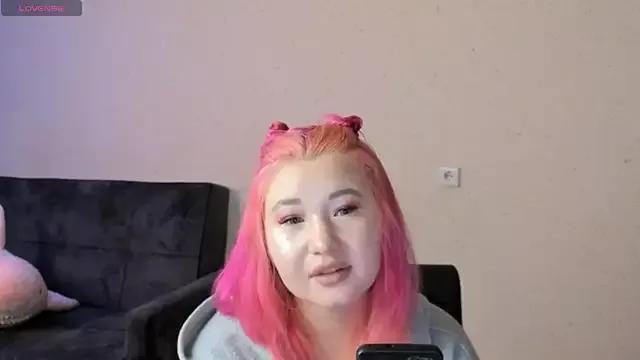 Try our streaming cams variety and talk on a personal level with our adorable girls streamers, showing off their bountiful shapes and dildos.