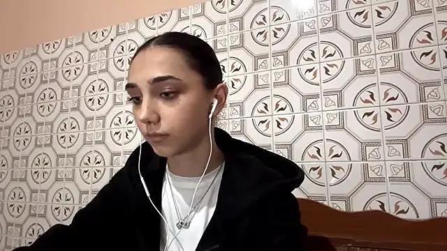 LinaMour from StripChat is Freechat