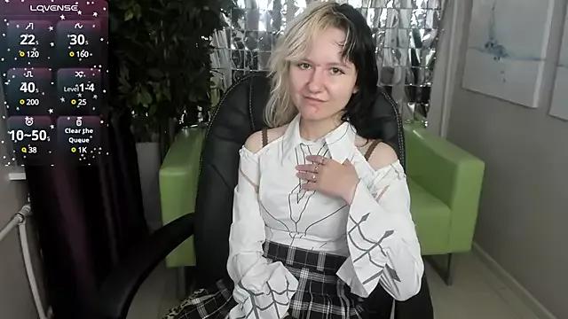 Try our streaming cams variety and talk on a personal level with our adorable girls streamers, showing off their bountiful shapes and dildos.