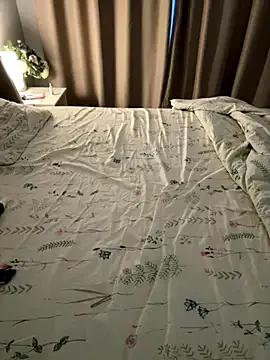 LinaViam from StripChat is Freechat