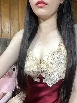 Linda288 from StripChat is Freechat