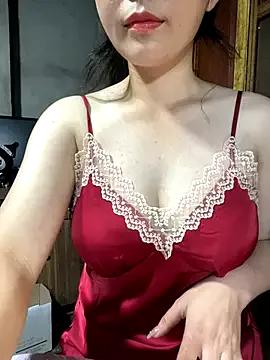 Linda288 from StripChat is Freechat