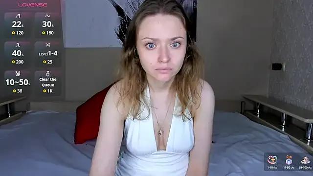 Try our streaming cams variety and talk on a personal level with our adorable girls streamers, showing off their bountiful shapes and dildos.