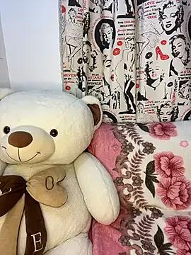 Linda_rouse from StripChat is Freechat