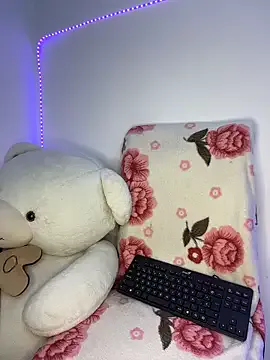 Linda_rouse from StripChat is Freechat