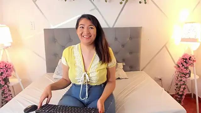 Try our streaming cams variety and talk on a personal level with our adorable girls streamers, showing off their bountiful shapes and dildos.