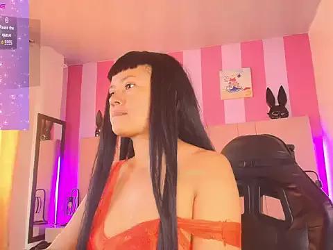 LindaLuciia from StripChat is Freechat