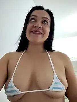 LindaSalo33 from StripChat is Freechat