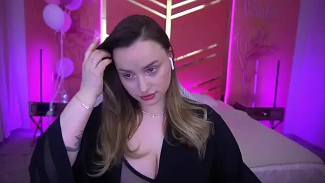 Try our streaming cams variety and talk on a personal level with our adorable girls streamers, showing off their bountiful shapes and dildos.