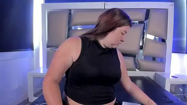Lindsy_evans_ from StripChat is Freechat