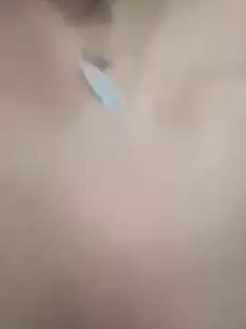 Linh_2004 from StripChat is Freechat