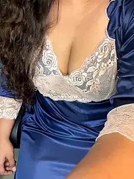 linishaltelugugirl from StripChat is Freechat