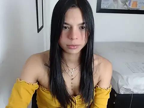 linnaskinyy from StripChat is Freechat