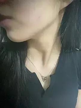 Linndaa_12 from StripChat