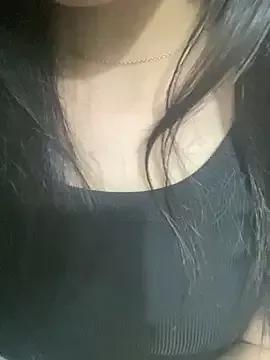 Linndaa_12 from StripChat