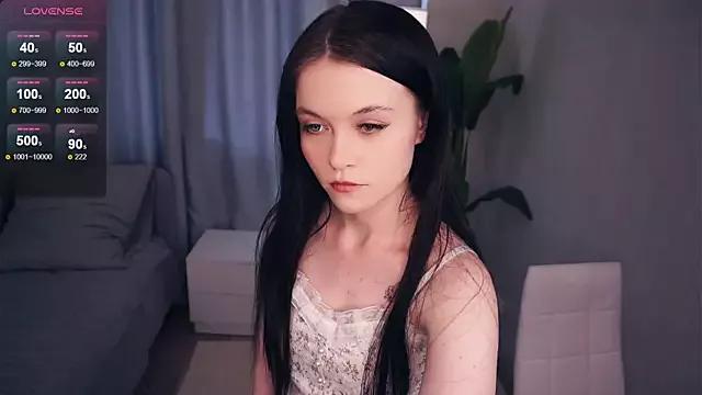 LinnHawks from StripChat