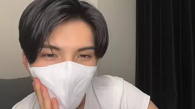 Lio_kun from StripChat is Freechat