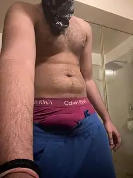 Lionkingbull from StripChat is Freechat