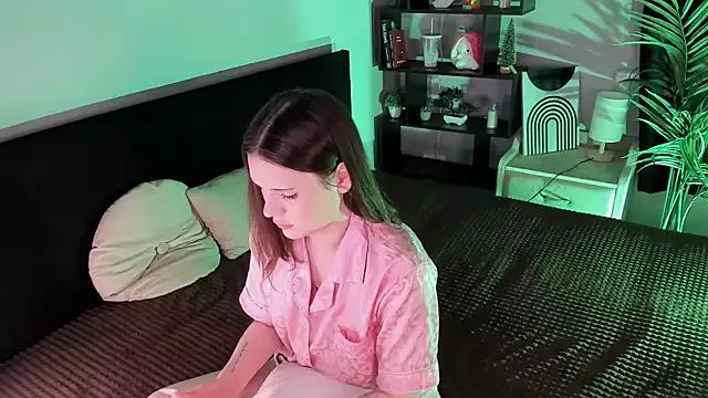 Try our streaming cams variety and talk on a personal level with our adorable girls streamers, showing off their bountiful shapes and dildos.