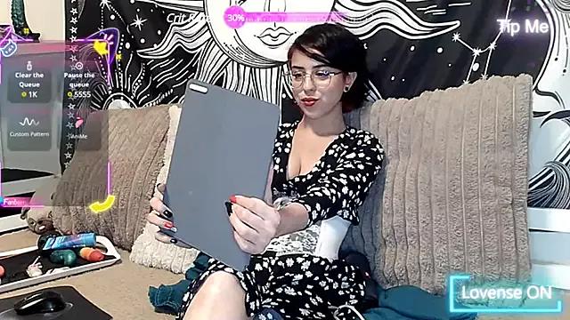 Try our streaming cams variety and talk on a personal level with our adorable girls streamers, showing off their bountiful shapes and dildos.