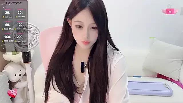 Lisas- from StripChat is Freechat