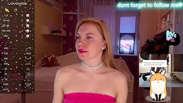 Try our streaming cams variety and talk on a personal level with our adorable girls streamers, showing off their bountiful shapes and dildos.