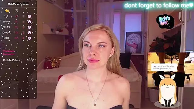 LiSinDoll from StripChat is Freechat
