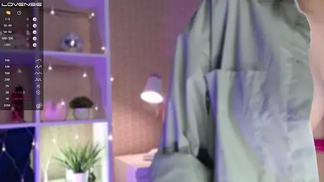 LissaLarsson_ from StripChat