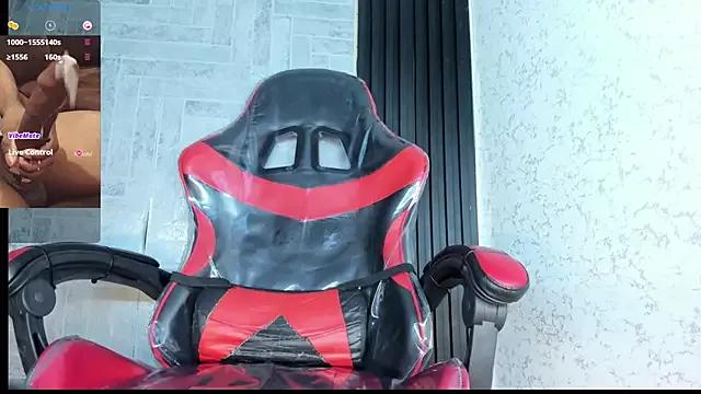 Try our streaming cams variety and talk on a personal level with our adorable girls streamers, showing off their bountiful shapes and dildos.