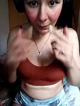 LissaThompsom from StripChat