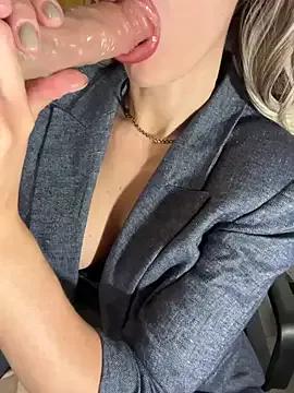 Try our streaming cams variety and talk on a personal level with our adorable girls streamers, showing off their bountiful shapes and dildos.