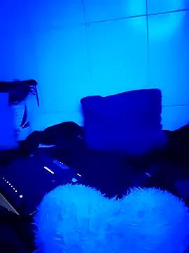 LisSweetx from StripChat is Freechat