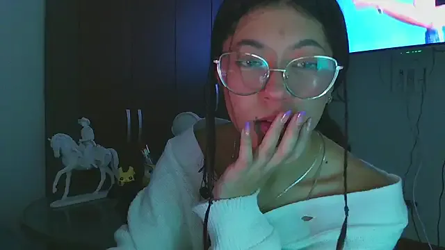 Try our streaming cams variety and talk on a personal level with our adorable girls streamers, showing off their bountiful shapes and dildos.